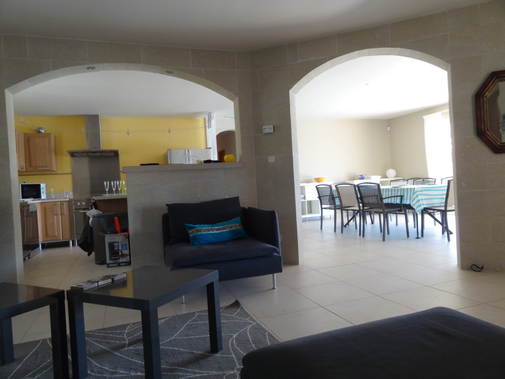 luxury holiday villa with pool reversible air conditioning in france
